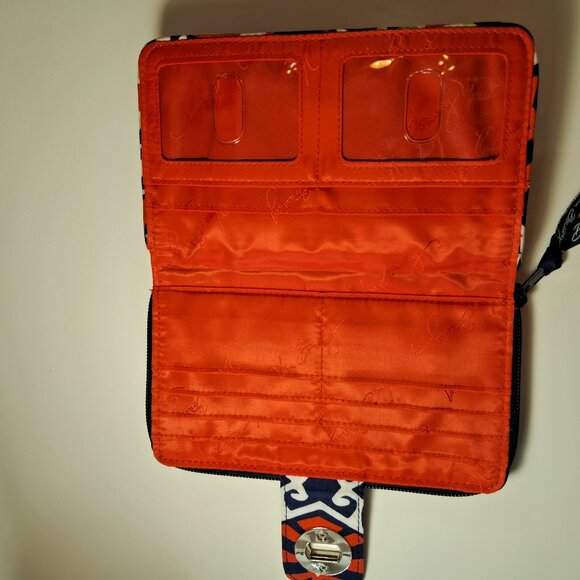 Vera Bradley Quilted Fabric Twist Lock Wallet - Picture 8 of 11
